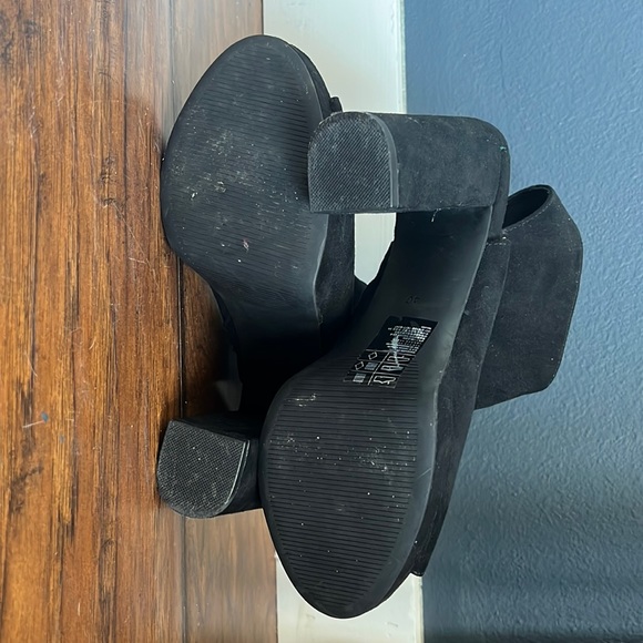 H&M suede bootie open toe heel - Picture 7 of 7